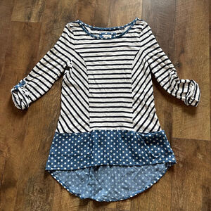 Women's anthropology, ￼ Top Size S White and Blue Striped